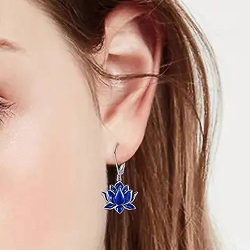 Vintage Handmade Silver Earring