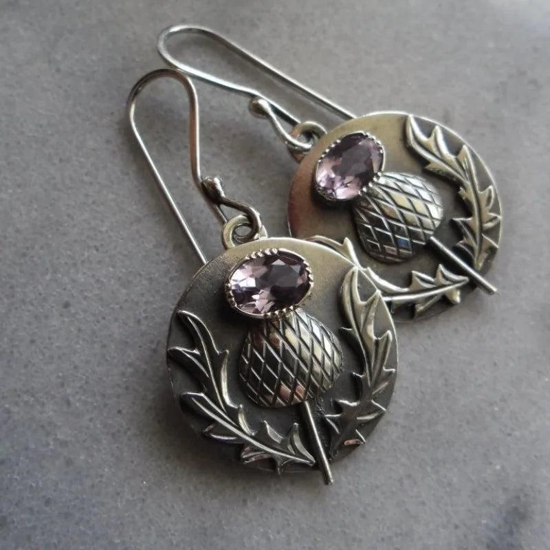 Charming Silver Earring for Any Occasion