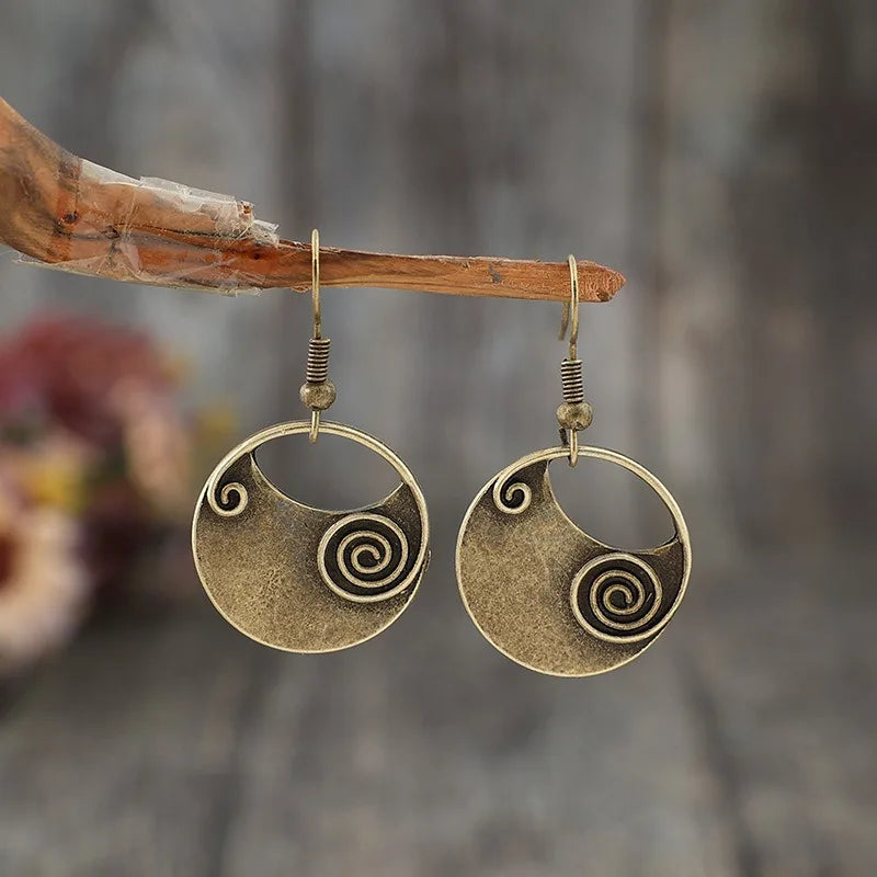 Vintage Handmade Earring