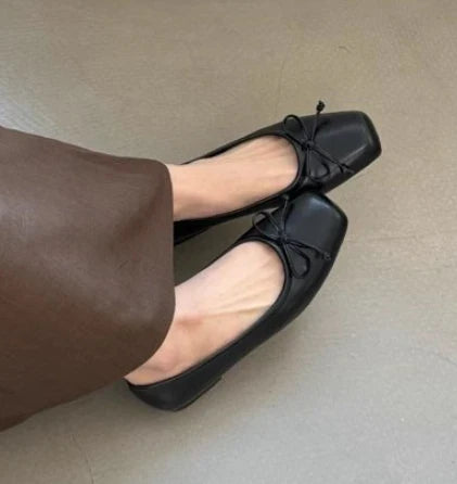 Fashionable and Supportive Orthopedic Shoes