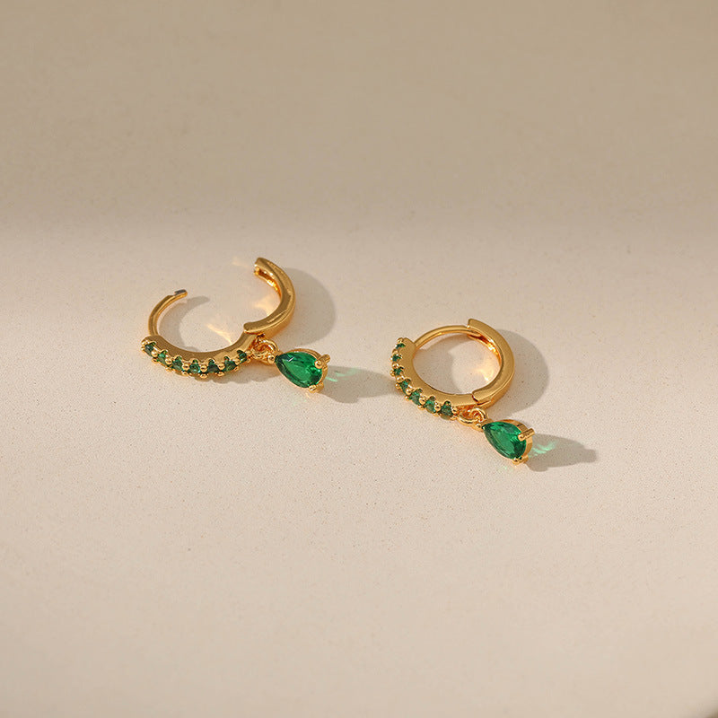 Stunning Gold Earring for Daily Wear