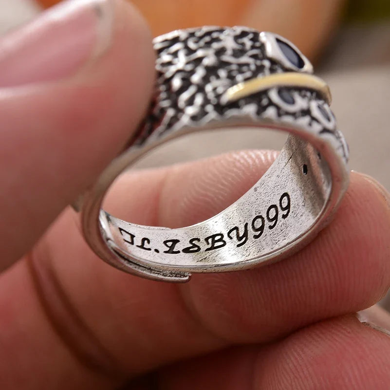Charming Silver Ring for Any Occasion