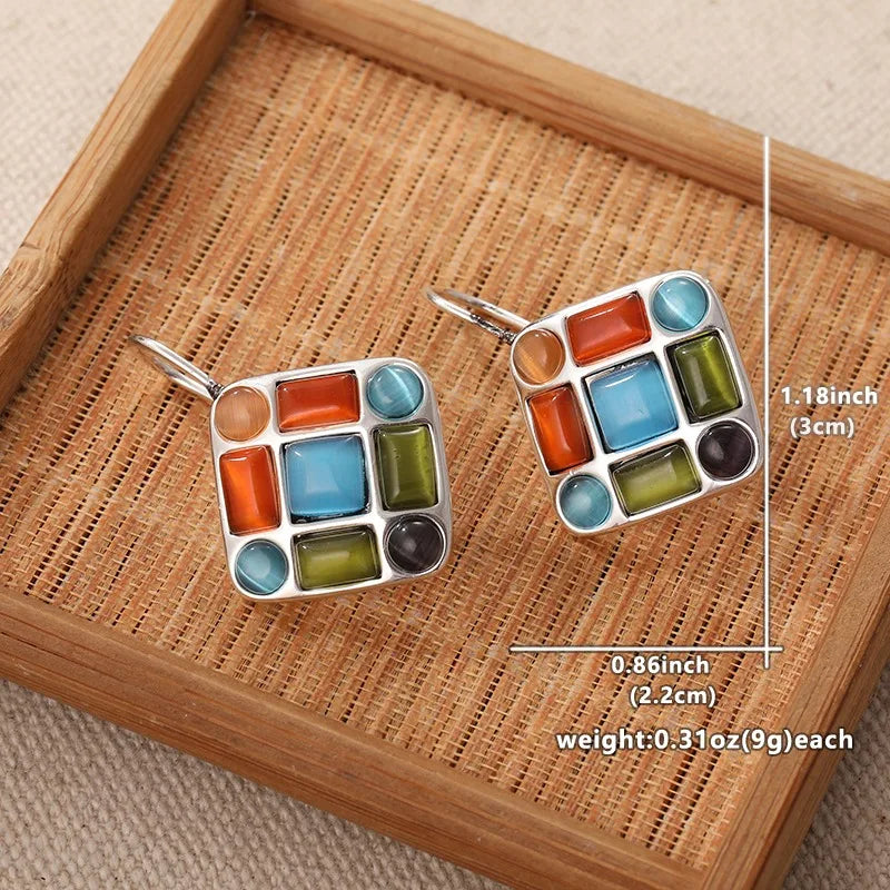 Charming Silver Earring for Any Occasion