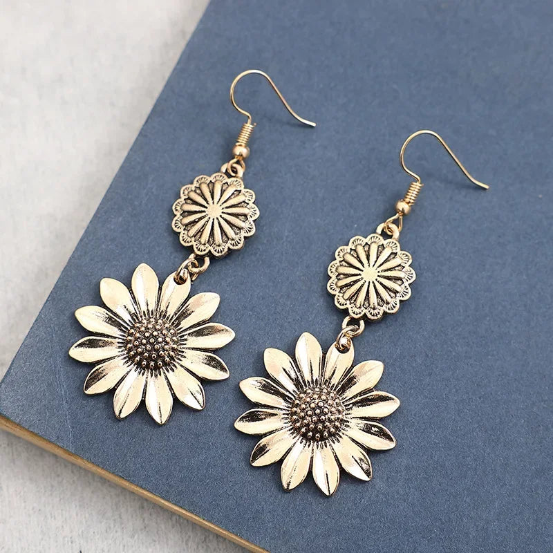 Delicate Artisan Gold Earring