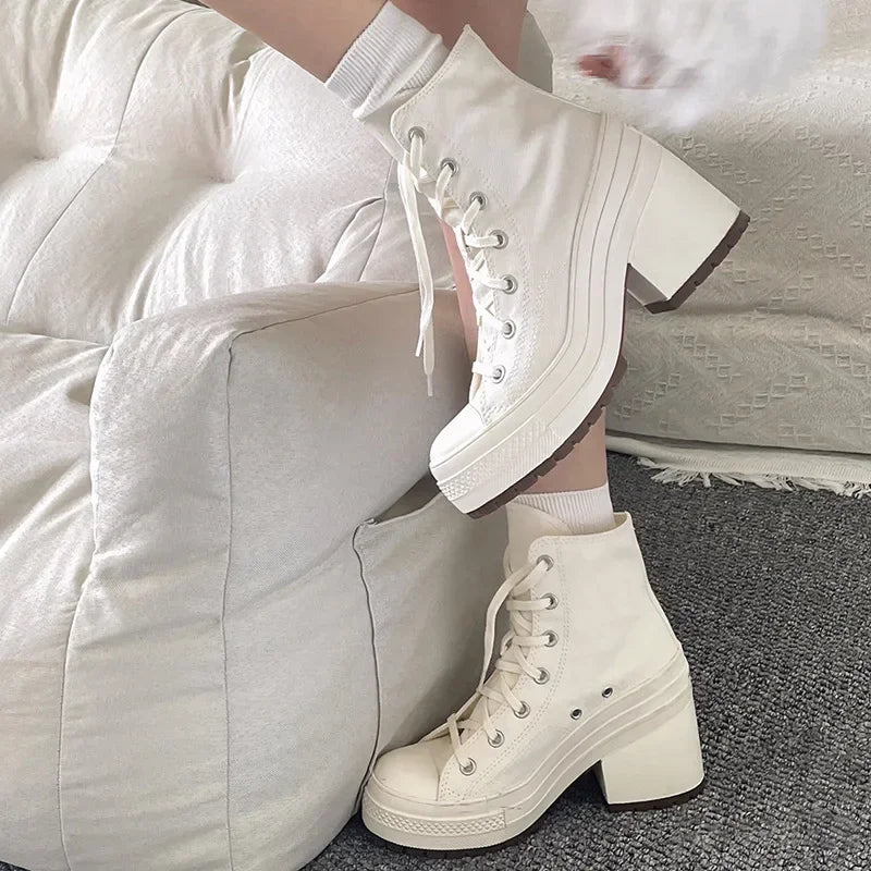 Durable and Supportive Orthopedic Sneakers