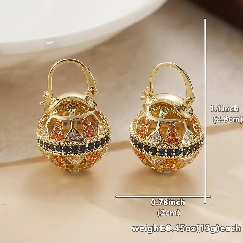 Charming Gold Earring for Any Occasion