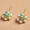 Beautiful Gold Earring with Unique Style