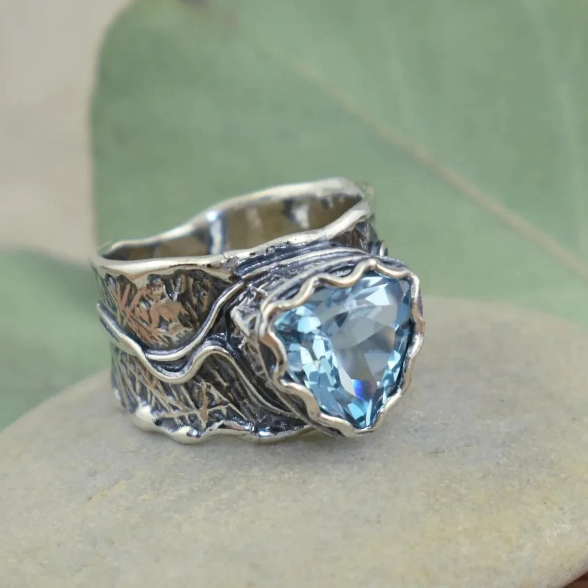 Beautiful Silver Ring with Unique Style