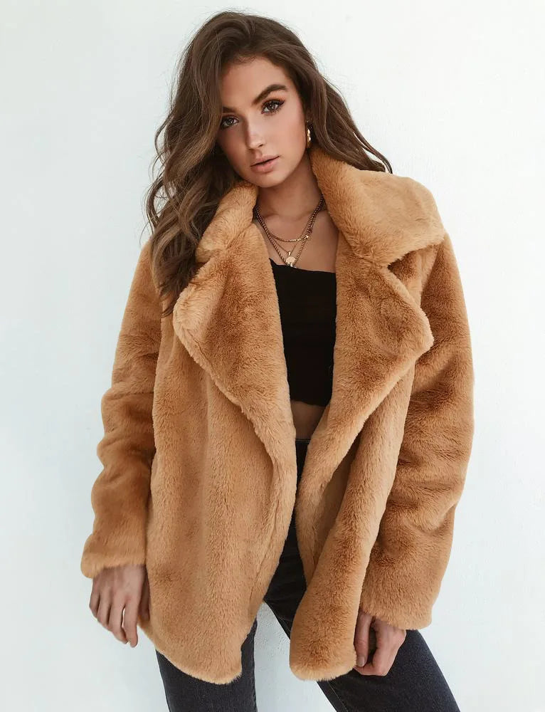 JO | warm plush teddy coat