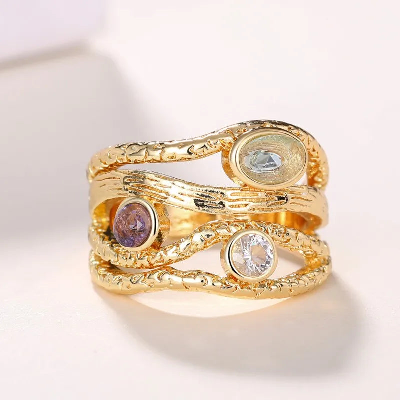 Charming Gold Ring for Any Occasion