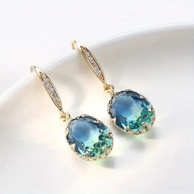 Romantic Gold Earring for Special Moments