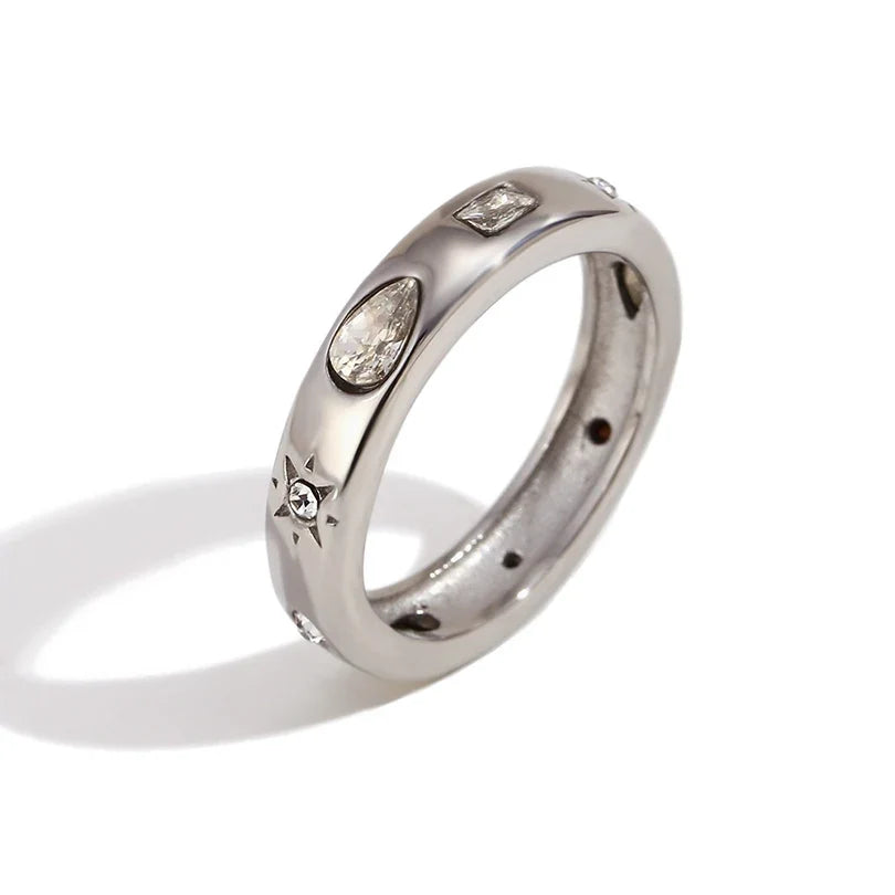 Charming Gold Ring for Any Occasion