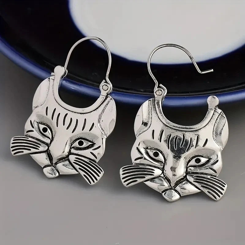 Beautiful Silver Earring with Unique Style