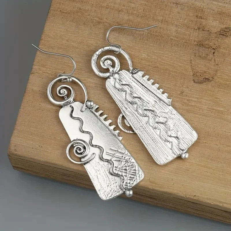 Beautiful Silver Earring with Unique Style