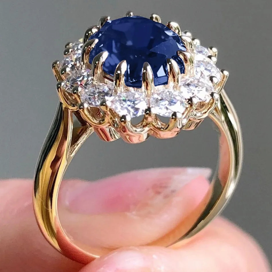 Charming Gold Ring for Any Occasion