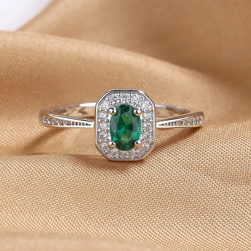 Charming Gold Ring for Any Occasion