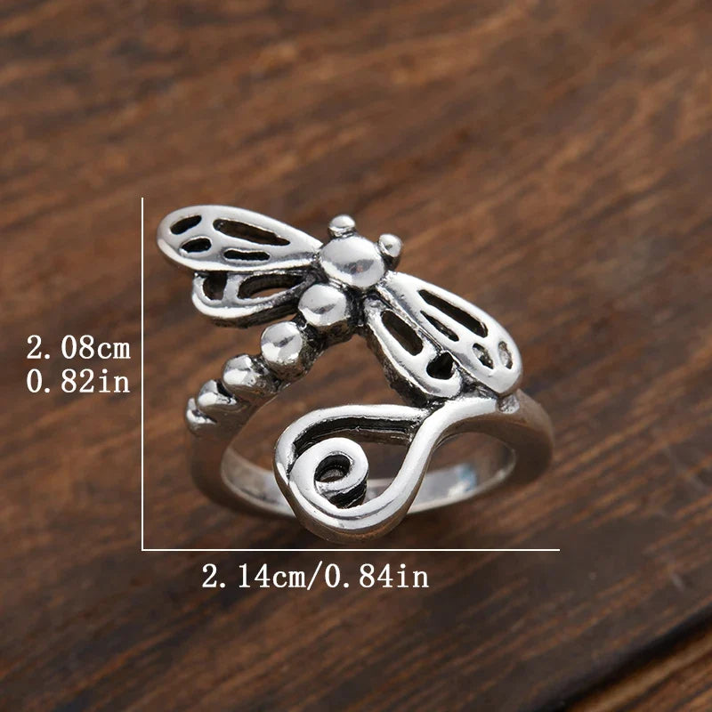 Elegant Silver Ring for Every Occasion
