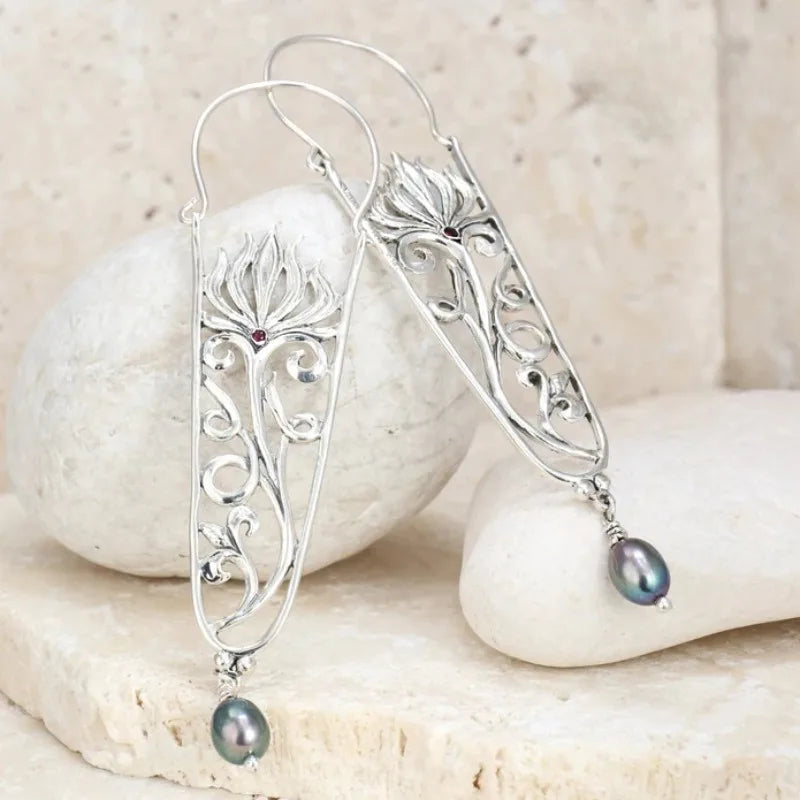 Vintage Handmade Silver Earring