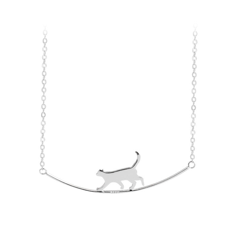 Classic Silver Necklace with Timeless Appeal