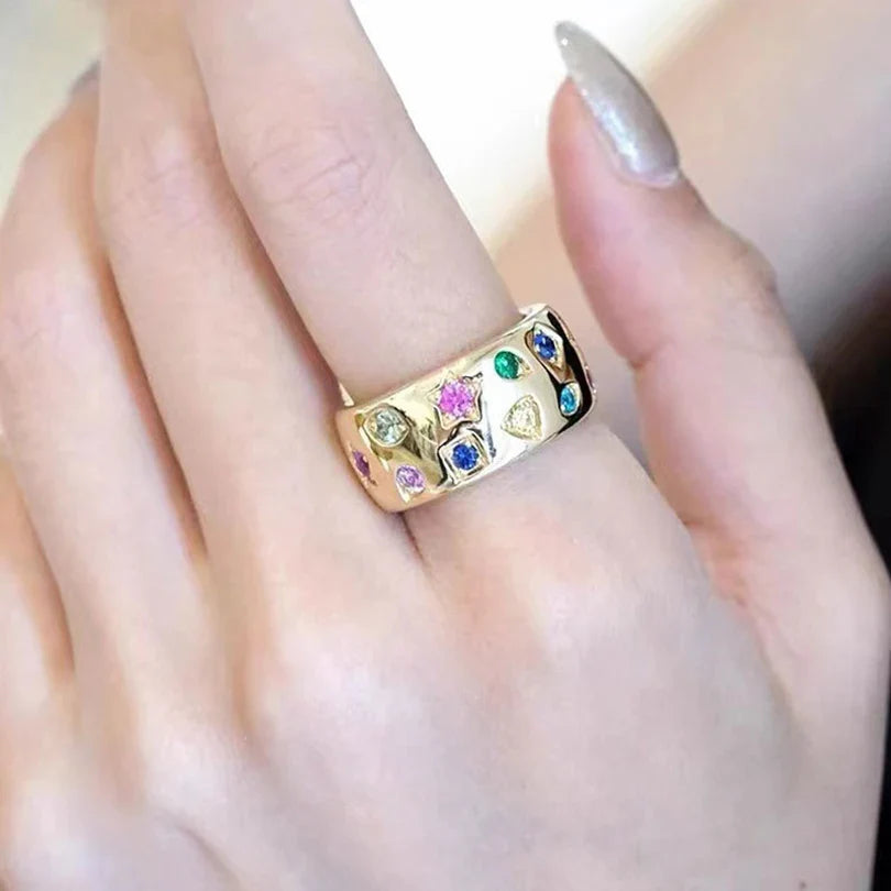 Charming Gold Ring for Any Occasion