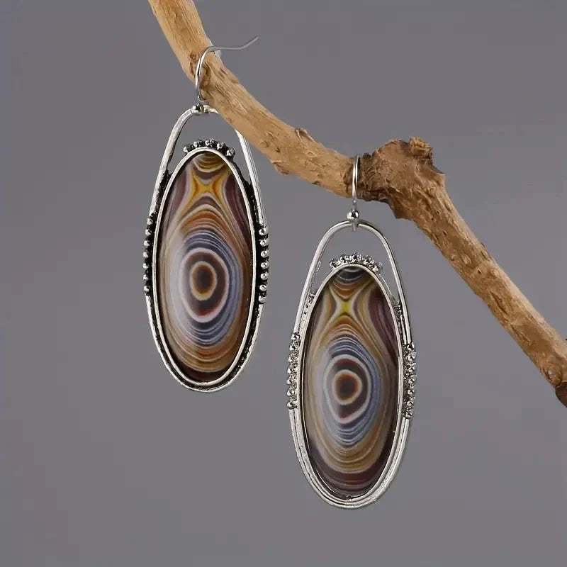 Elegant Silver Earring for Every Occasion