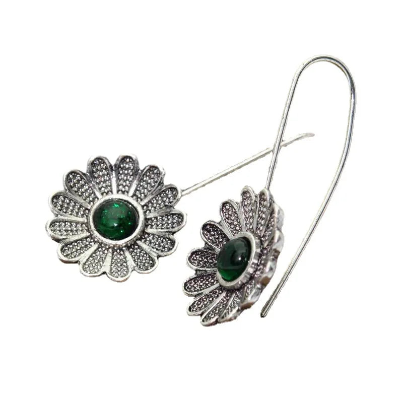 Vintage Handmade Silver Earring