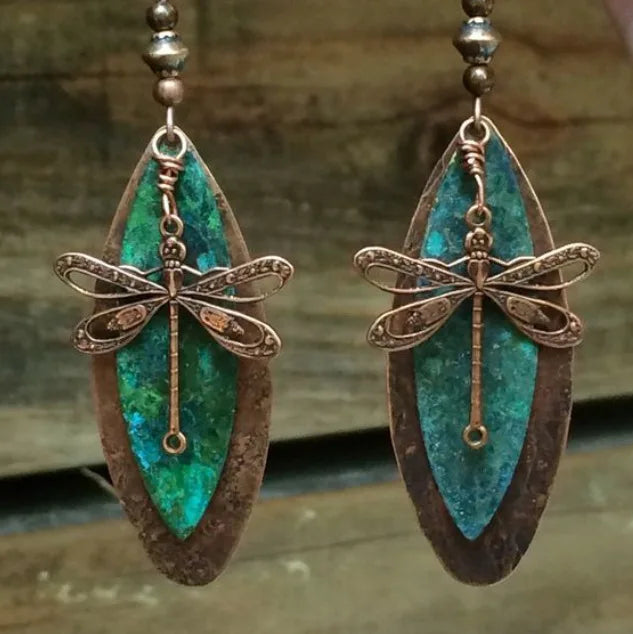Classic Earring with Timeless Appeal