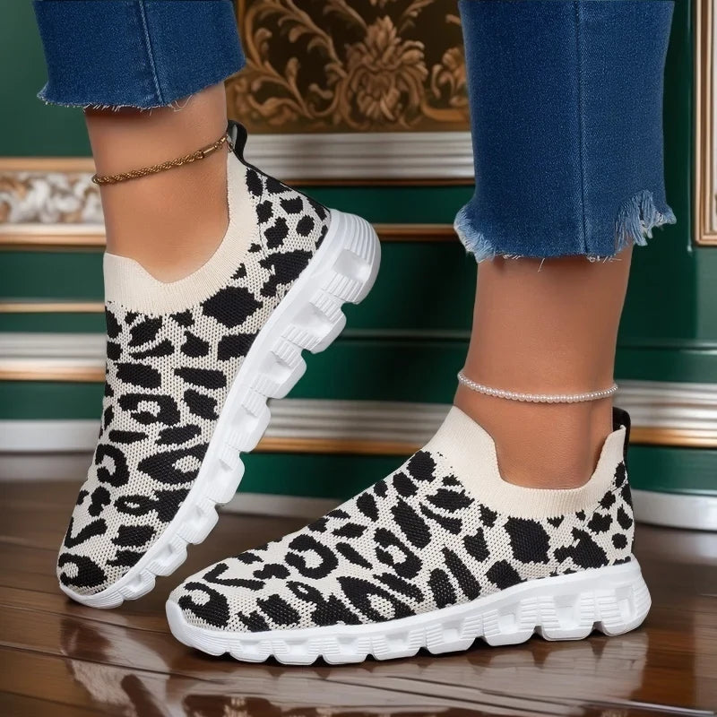 Tailored and Comfortable Orthopedic Sneakers