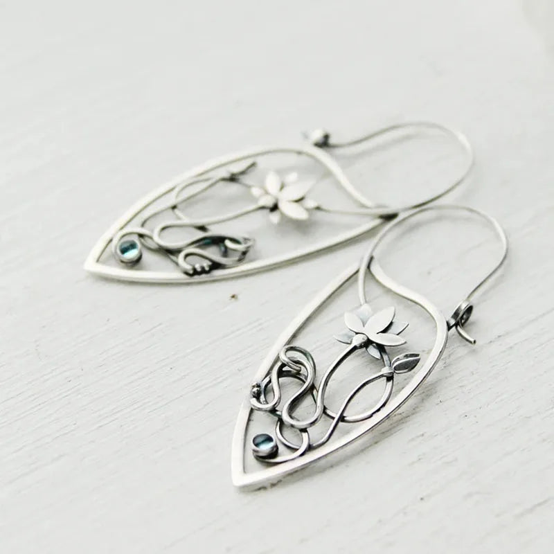 Beautiful Silver Earring with Unique Style