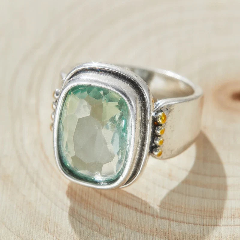 Classic Ring with Timeless Appeal
