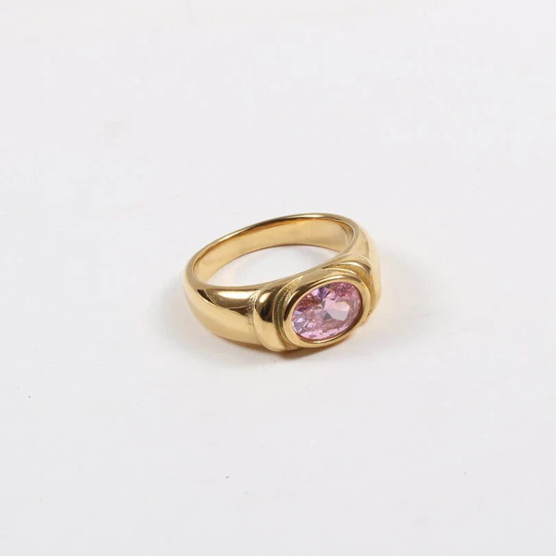 Charming Gold Ring for Any Occasion
