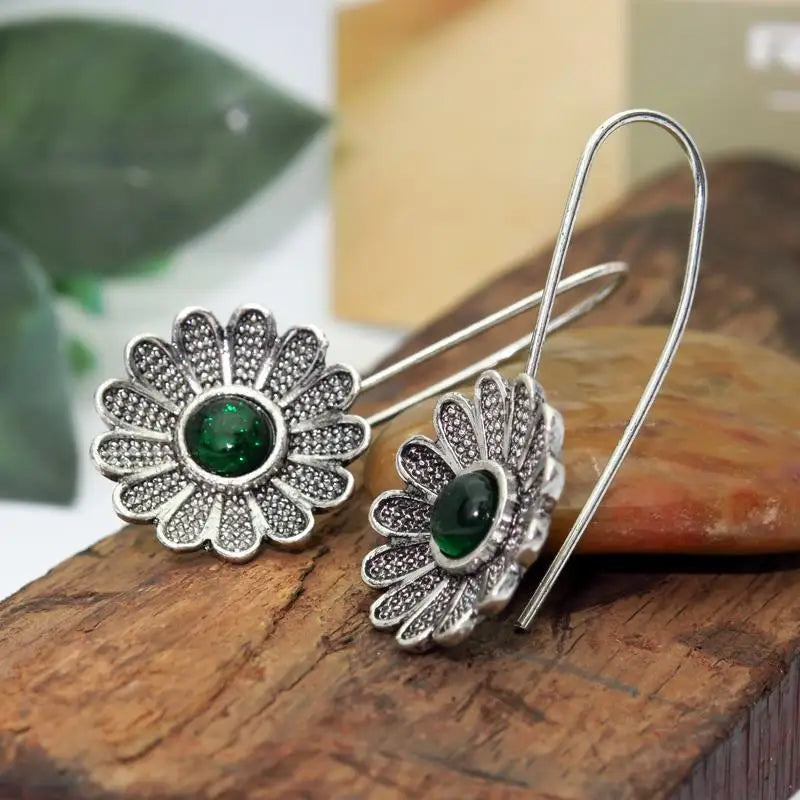Vintage Handmade Silver Earring