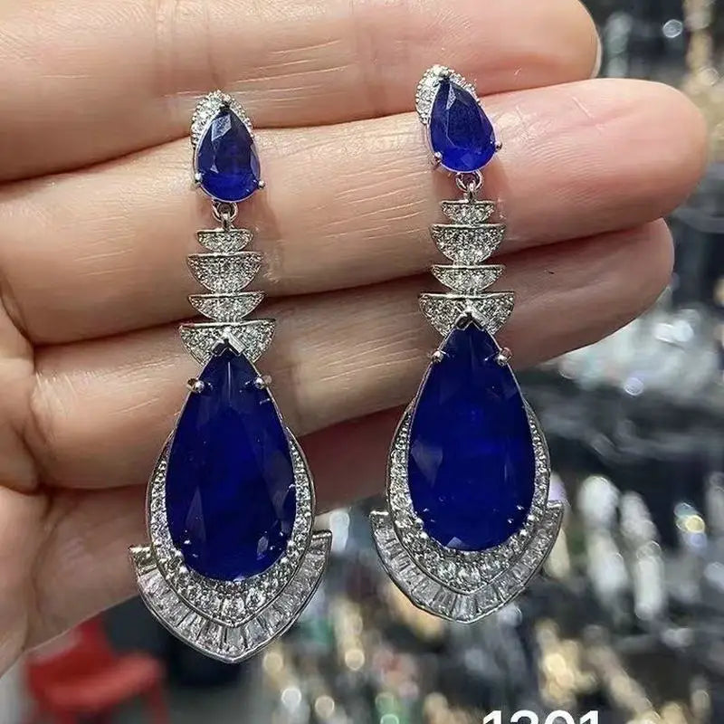 Romantic Earring for Special Moments