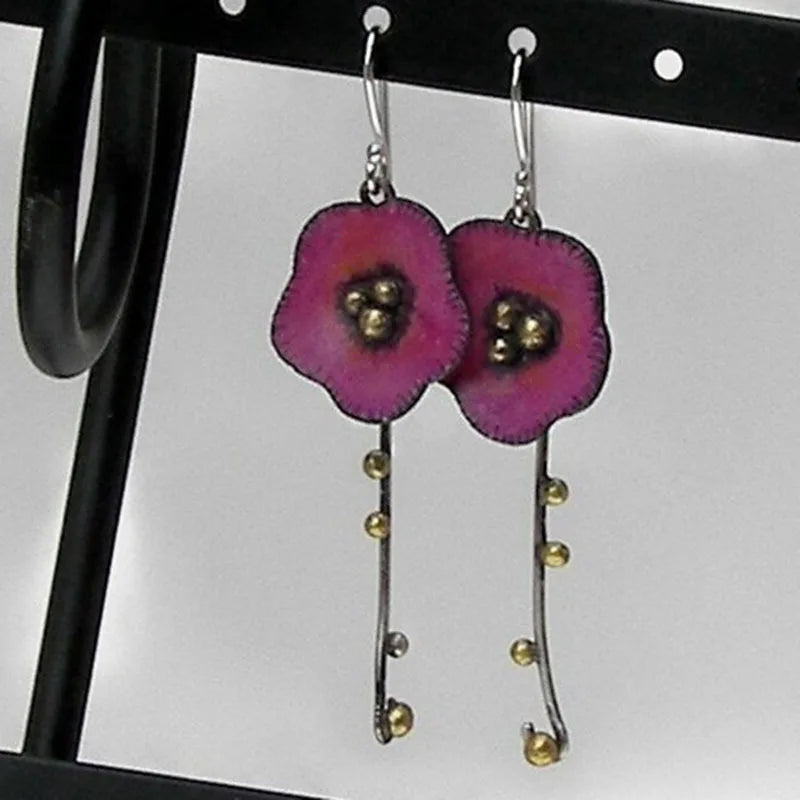 Romantic Silver Earring for Special Moments