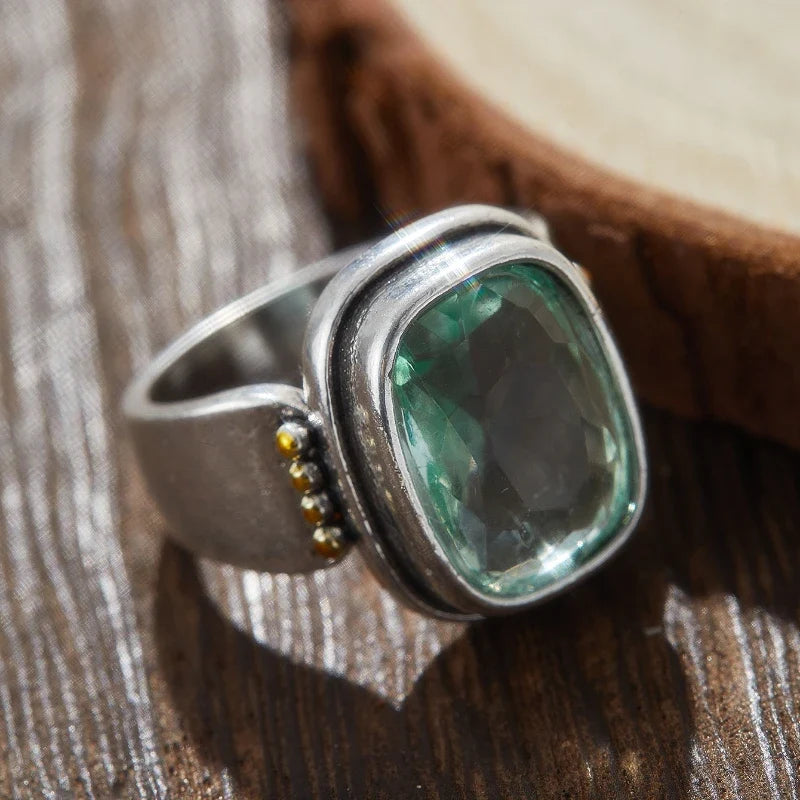 Classic Ring with Timeless Appeal