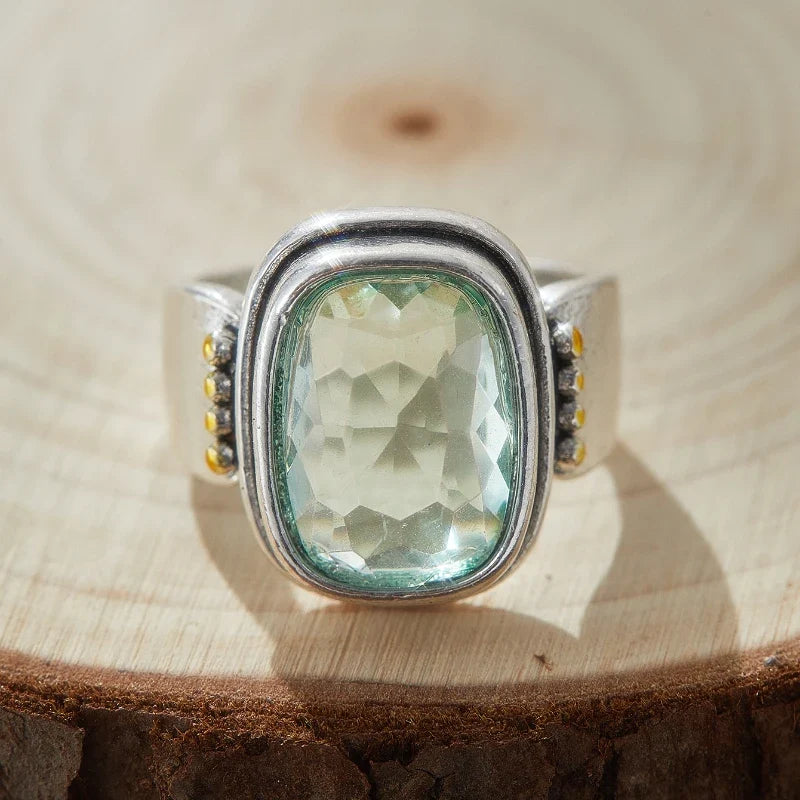 Classic Ring with Timeless Appeal