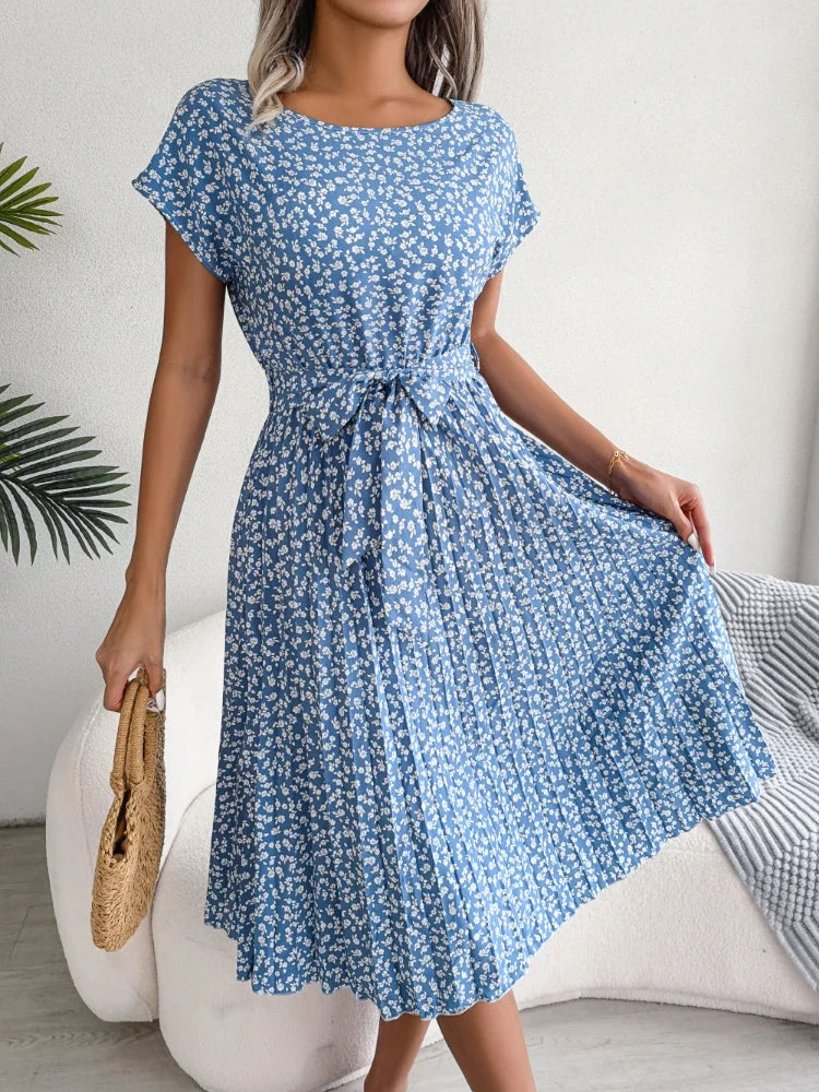 Polished and Playful Summer Piece