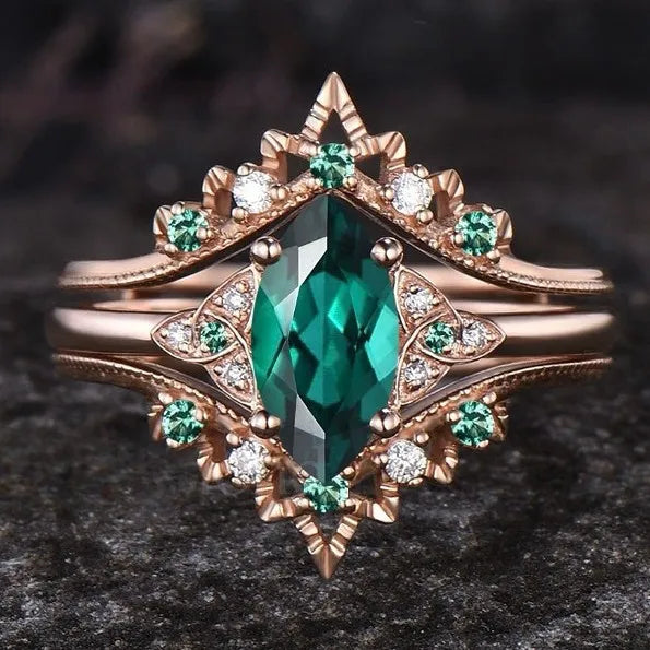 Romantic Gold Set for Special Moments