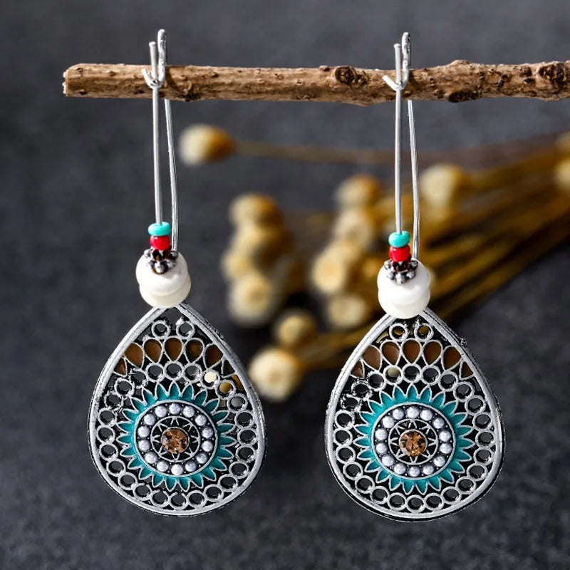 Vintage Handmade Earring