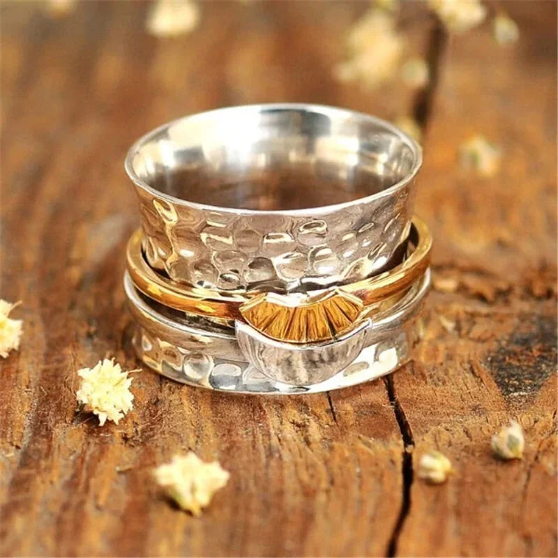 Stunning Silver Ring for Daily Wear
