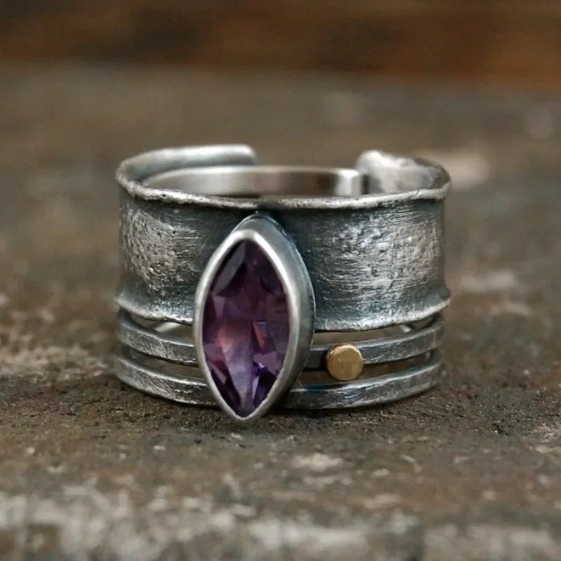 Beautiful Ring with Unique Style