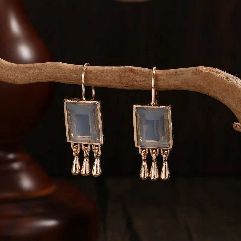 Stunning Gold Earring for Daily Wear
