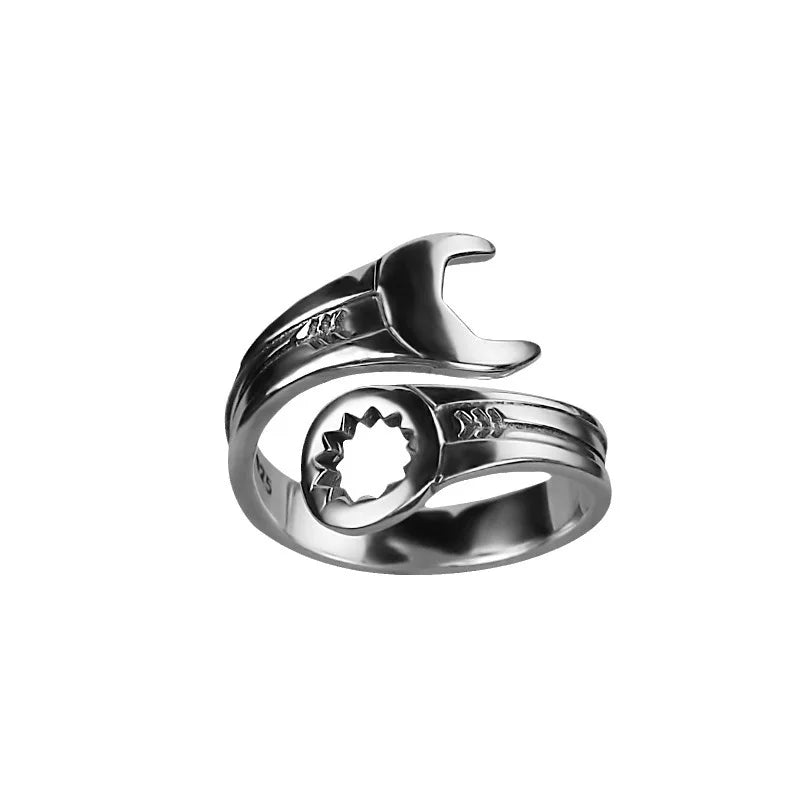 Charming Silver Ring for Any Occasion