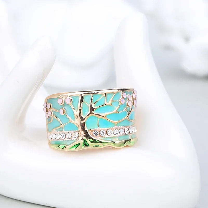 Charming Ring for Any Occasion
