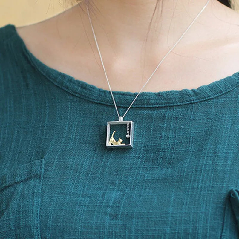 Stunning Silver Necklace for Daily Wear