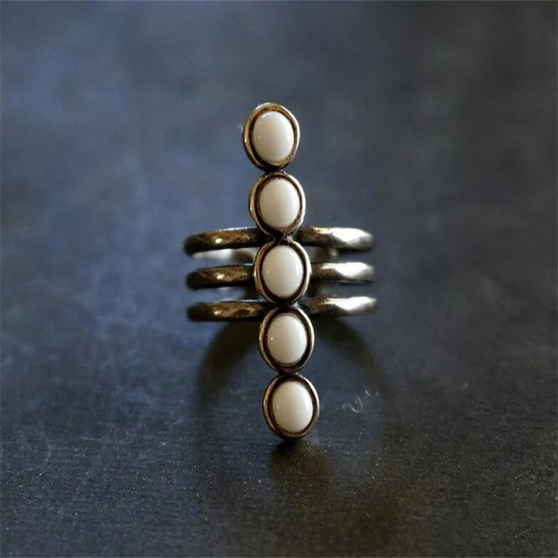 Elegant Silver Ring for Every Occasion
