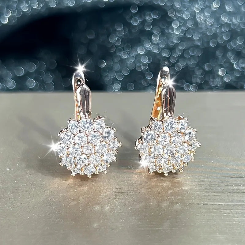 Romantic Silver Earring for Special Moments