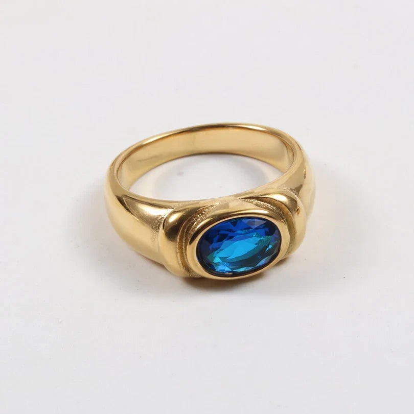 Charming Gold Ring for Any Occasion