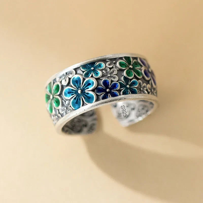 Elegant Silver Ring for Every Occasion