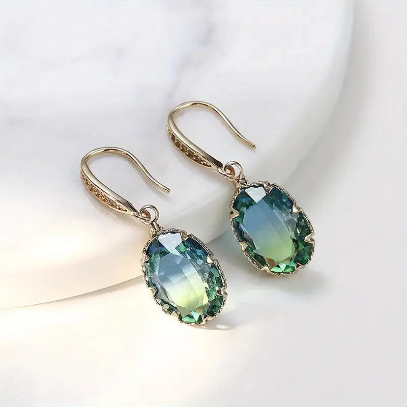 Romantic Gold Earring for Special Moments